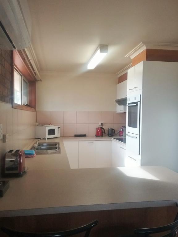 Bell Motel Melbourne Room photo